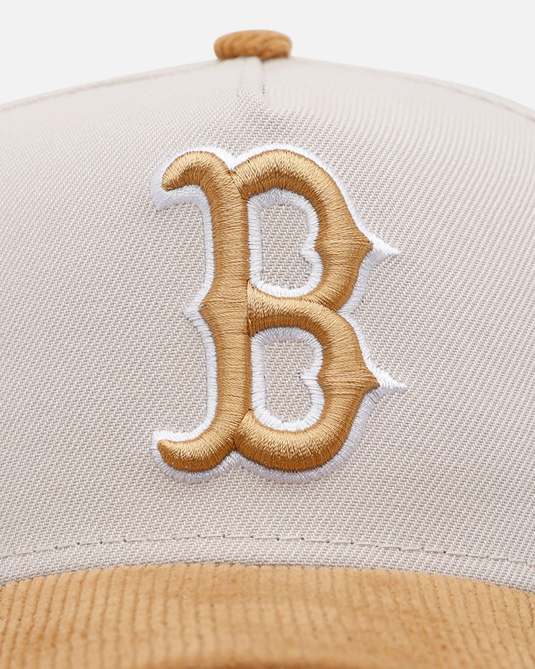 New Era Boston Red Sox 'Honey Pot' 9FORTY A-Frame Snapback Stone/Wheat