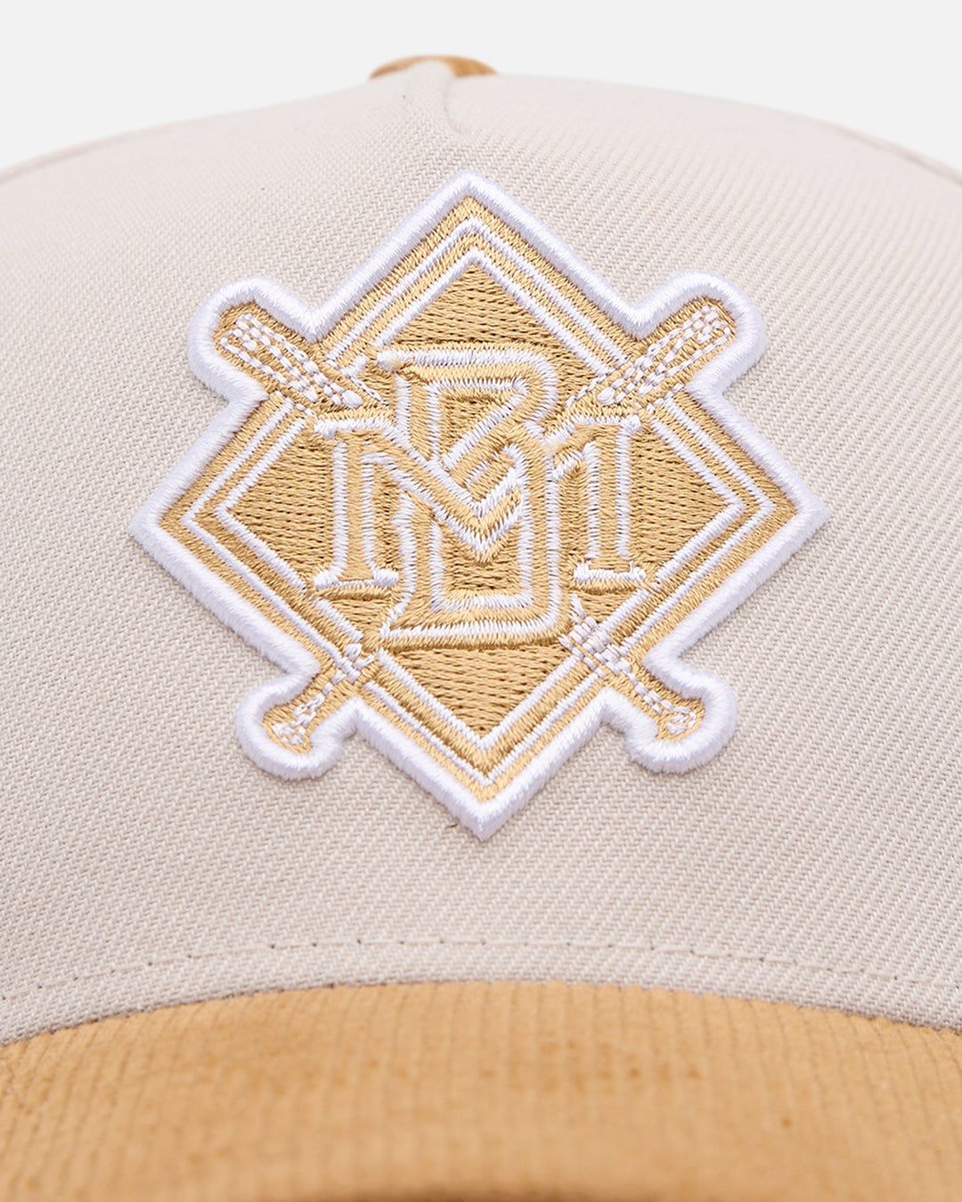 New Era Milwaukee Brewers 'Honey Pot' 9FORTY A-Frame Snapback Stone/Wheat