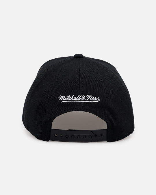 Mitchell & Ness Atlanta Braves 'Rhinestone Luxury' Pro Pinch Snapback Black