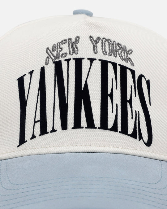 Pro Standard New York Yankees 'Stamped' Pro Pinch Strapback Eggshell
